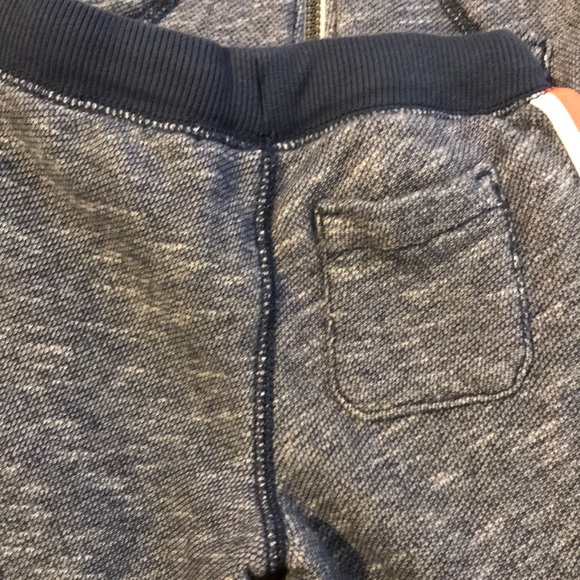 Carter’s 2T 2 piece Jogger set full zip hoodie and sweat pants - Picture 5 of 5
